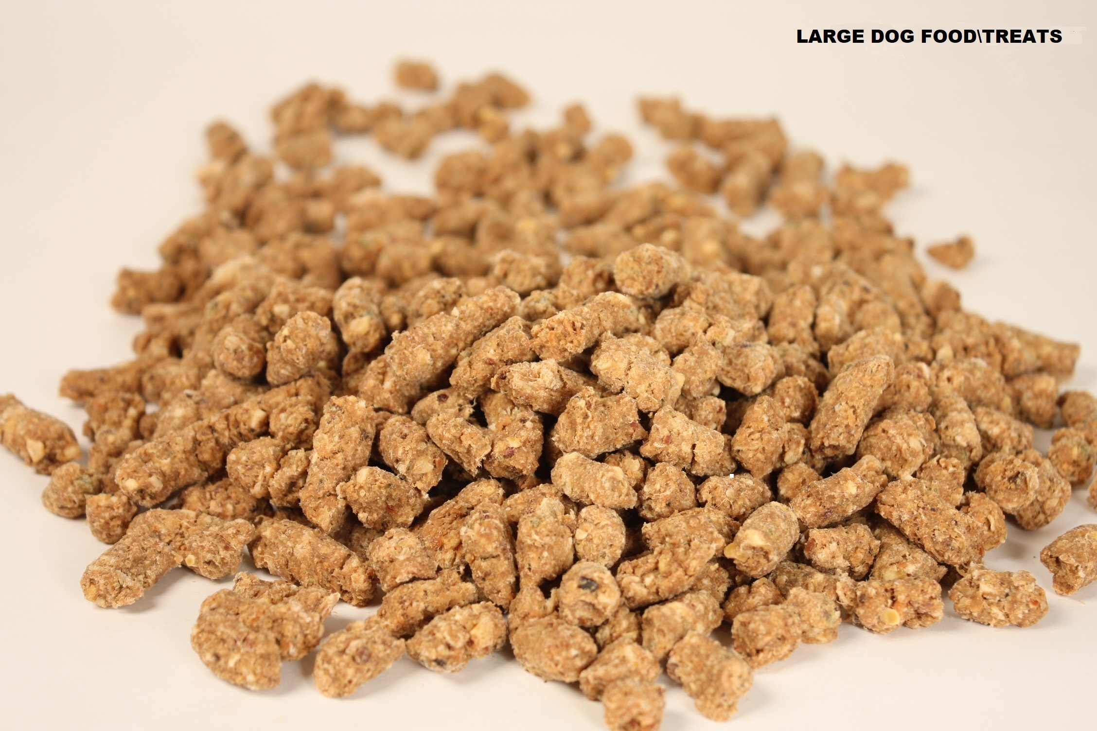 LARGE KIBBLE